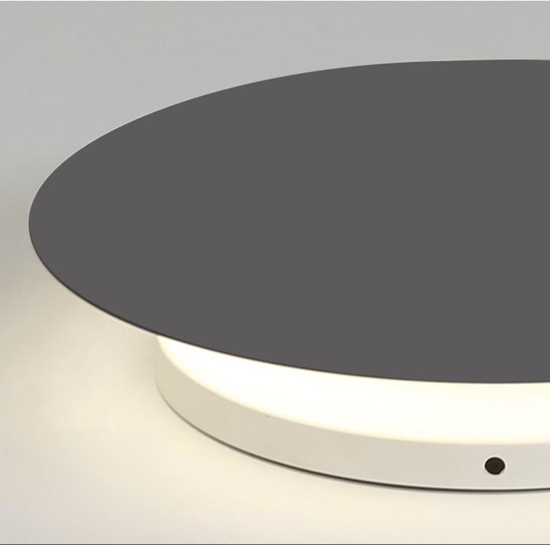 PUCK WALL ART | Fluorescent wall light