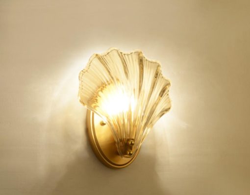 Shell wall light