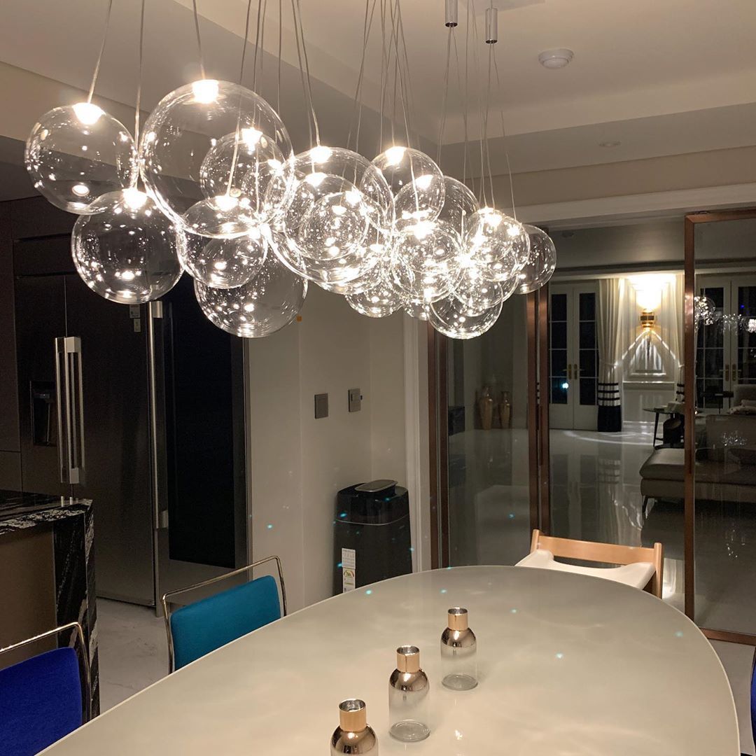 Random pendant light