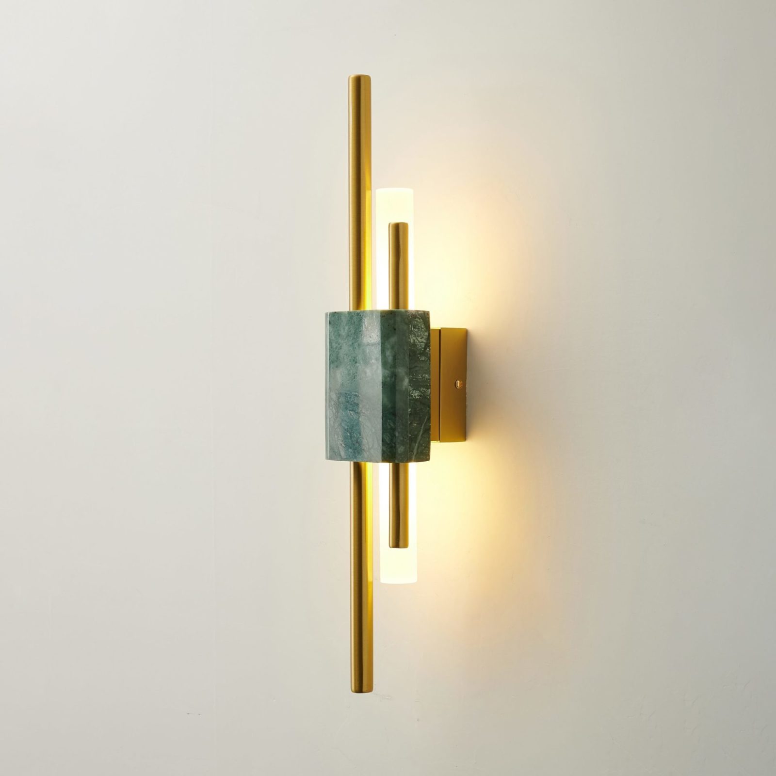 Tanto Wall Light