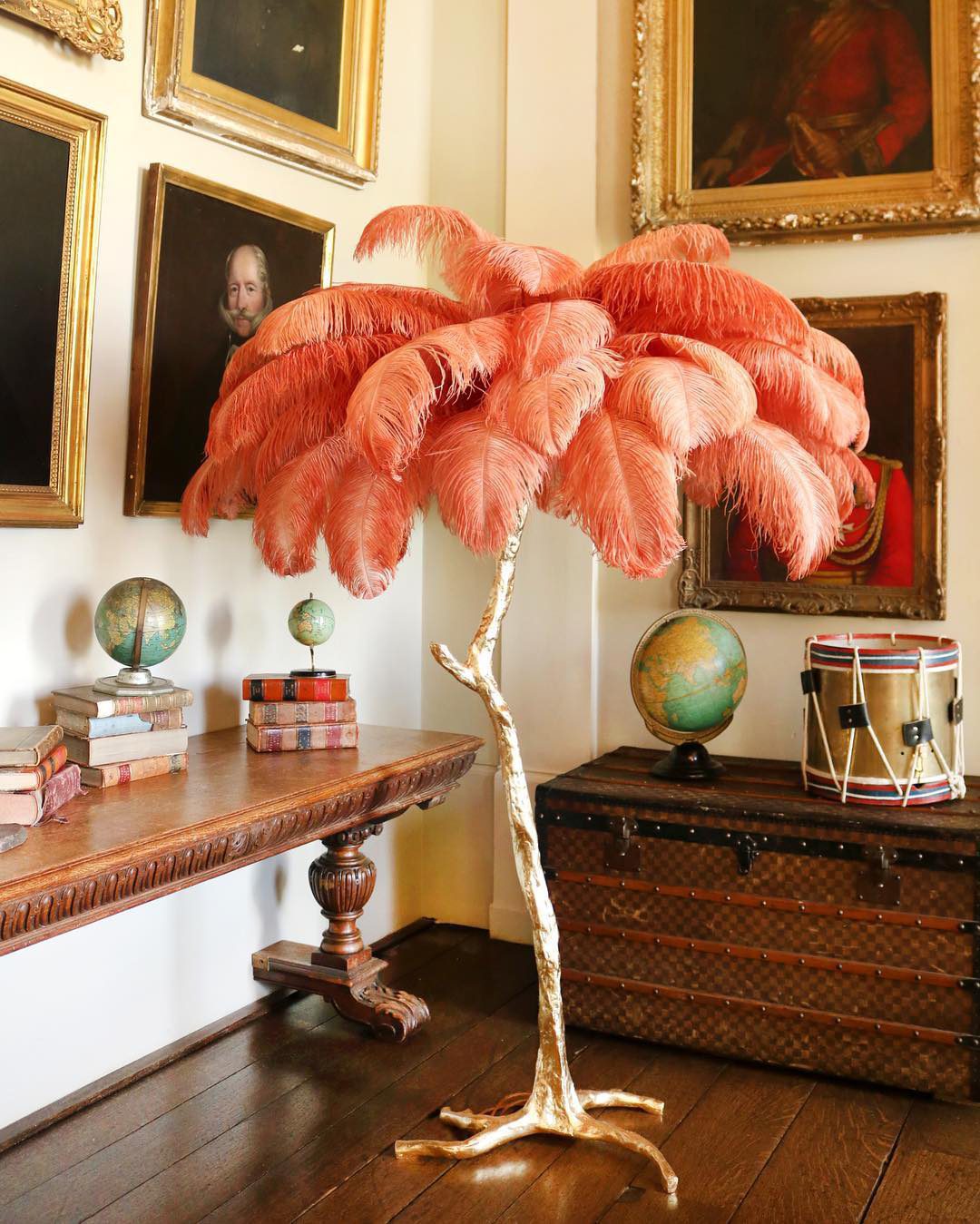 Ostrich Feather Brass Floor Lamp - Ostrich Feather Floor Lamp - Mooielight