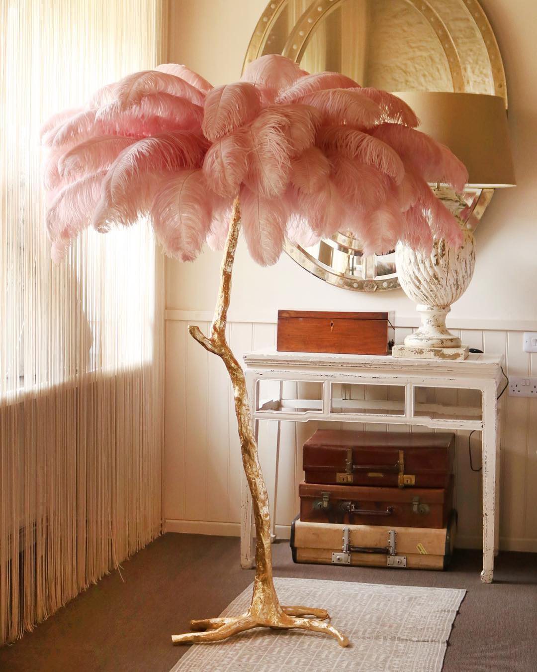 Ostrich Feather Brass Floor Lamp - Ostrich Feather Floor Lamp - Mooielight