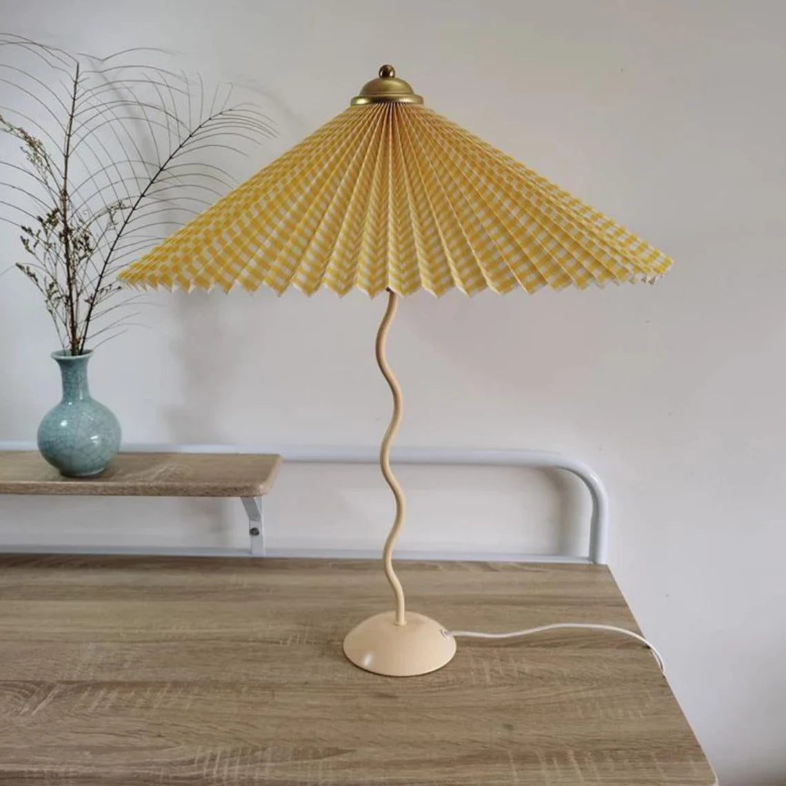 Pleated Wave Table Lamp – Wasabi Home
